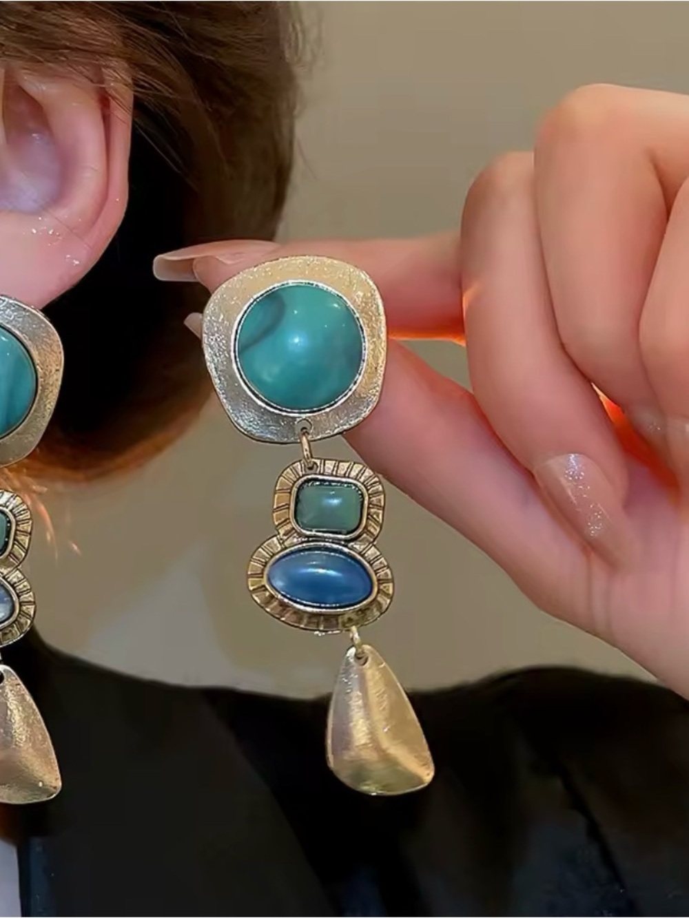 Vintage Turquoise earring - Picture 6 of 7